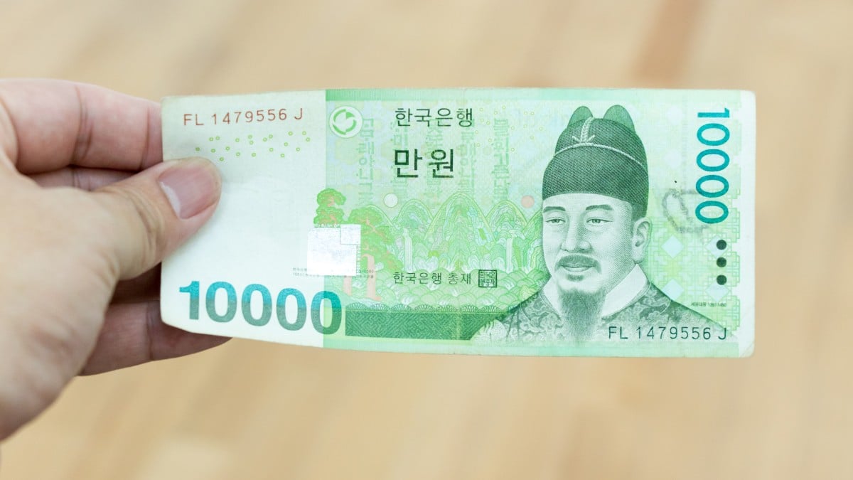 10000 Won bằng bao nhiêu tiền Việt? Cách đổi tiền an toàn